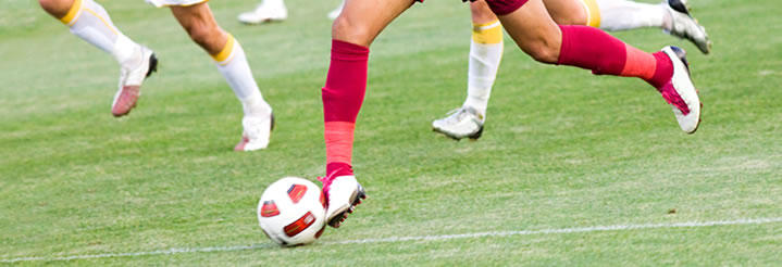 Football knee injuries